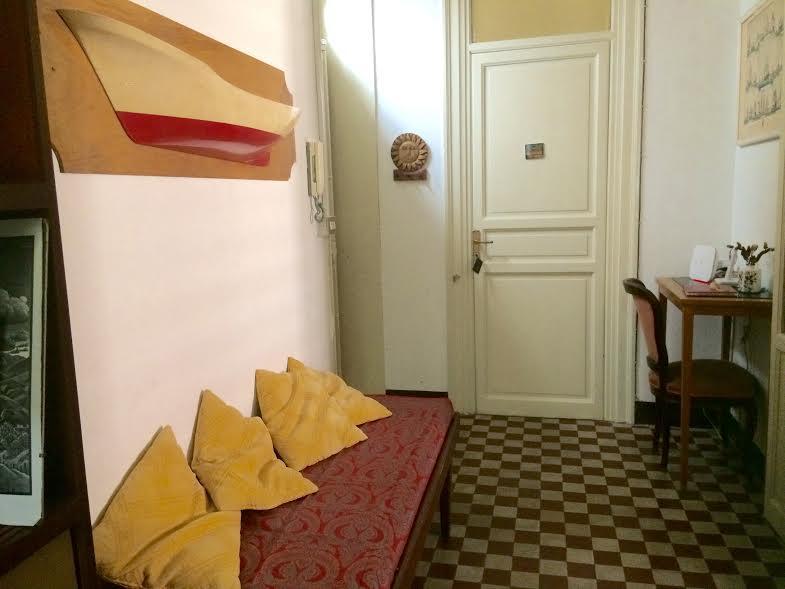 Deco Guest House Палермо Экстерьер фото
